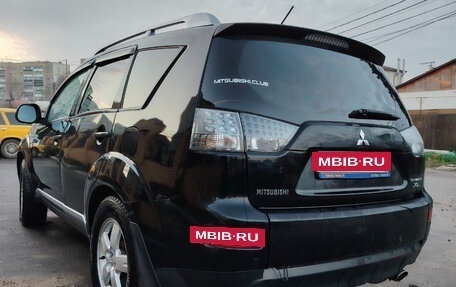 Mitsubishi Outlander III рестайлинг 3, 2008 год, 650 000 рублей, 4 фотография