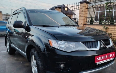 Mitsubishi Outlander III рестайлинг 3, 2008 год, 650 000 рублей, 8 фотография