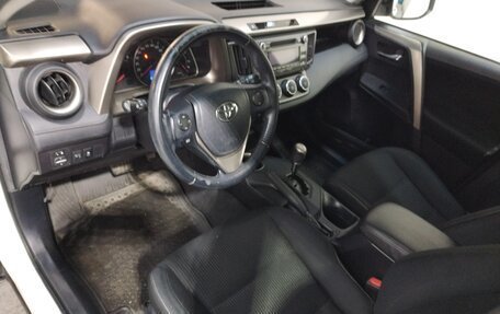 Toyota RAV4, 2013 год, 1 750 000 рублей, 7 фотография