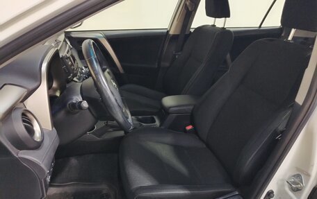 Toyota RAV4, 2013 год, 1 750 000 рублей, 6 фотография