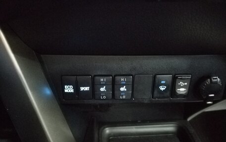 Toyota RAV4, 2013 год, 1 750 000 рублей, 12 фотография