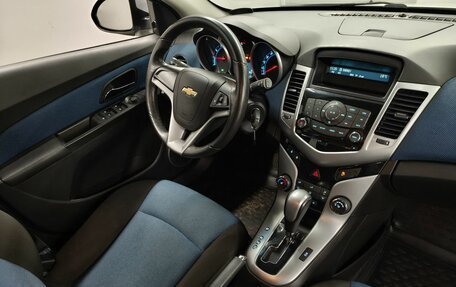 Chevrolet Cruze II, 2012 год, 880 000 рублей, 11 фотография