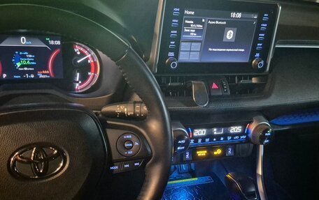 Toyota RAV4, 2022 год, 5 500 000 рублей, 11 фотография