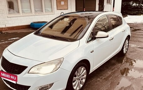 Opel Astra J, 2012 год, 550 000 рублей, 5 фотография