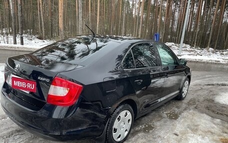 Skoda Rapid I, 2014 год, 900 000 рублей, 9 фотография