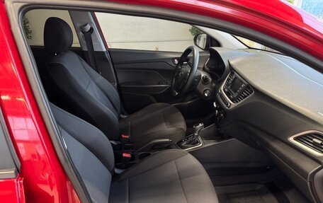 Hyundai Solaris II рестайлинг, 2018 год, 990 000 рублей, 9 фотография