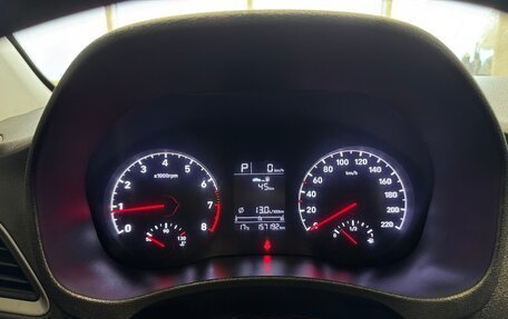 Hyundai Solaris II рестайлинг, 2018 год, 990 000 рублей, 11 фотография