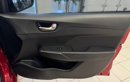 Hyundai Solaris II рестайлинг, 2018 год, 990 000 рублей, 16 фотография