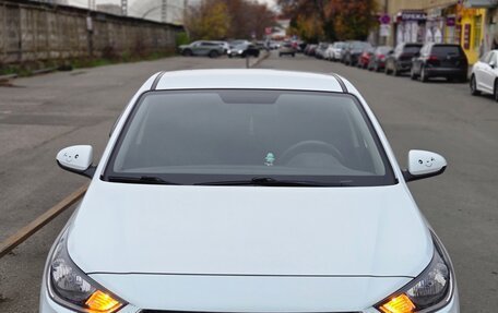 Hyundai Solaris II рестайлинг, 2019 год, 1 290 000 рублей, 3 фотография