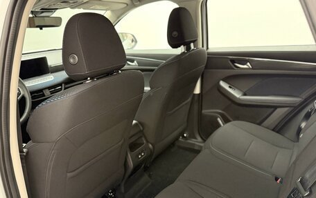 Haval Jolion, 2025 год, 1 999 000 рублей, 16 фотография