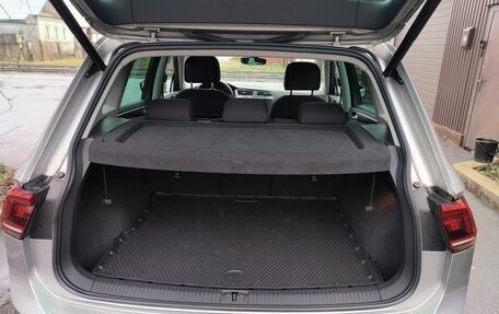 Volkswagen Tiguan II, 2019 год, 2 812 000 рублей, 9 фотография