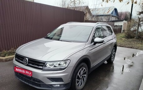 Volkswagen Tiguan II, 2019 год, 2 812 000 рублей, 3 фотография