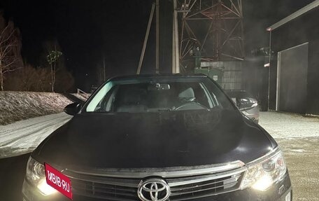 Toyota Camry, 2015 год, 2 600 000 рублей, 1 фотография