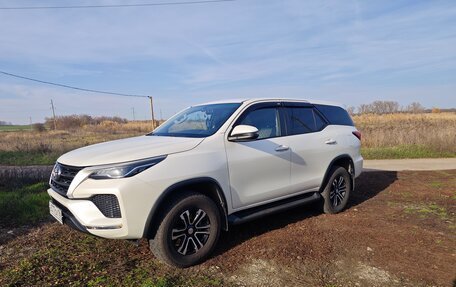 Toyota Fortuner II, 2020 год, 4 150 000 рублей, 1 фотография