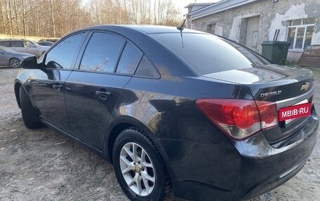 Chevrolet Cruze II, 2013 год, 750 000 рублей, 4 фотография