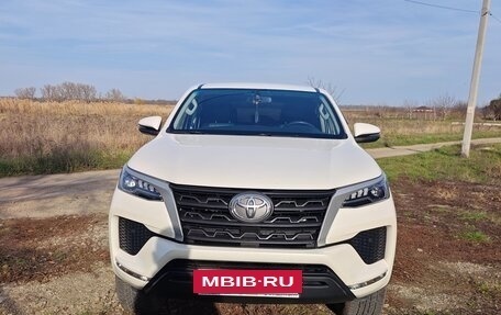 Toyota Fortuner II, 2020 год, 4 150 000 рублей, 6 фотография