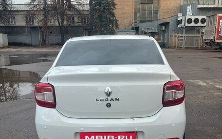 Renault Logan II, 2019 год, 1 100 000 рублей, 5 фотография