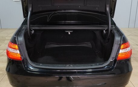 Mercedes-Benz E-Класс, 2011 год, 1 390 000 рублей, 23 фотография