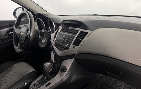 Chevrolet Cruze II, 2012 год, 777 000 рублей, 12 фотография