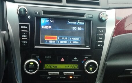 Toyota Camry, 2013 год, 2 500 000 рублей, 12 фотография