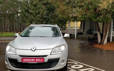 Renault Megane III, 2010 год, 850 000 рублей, 1 фотография