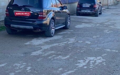 Mercedes-Benz M-Класс, 2007 год, 1 100 000 рублей, 2 фотография