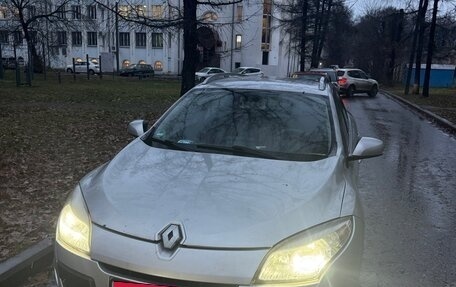 Renault Megane III, 2010 год, 850 000 рублей, 8 фотография