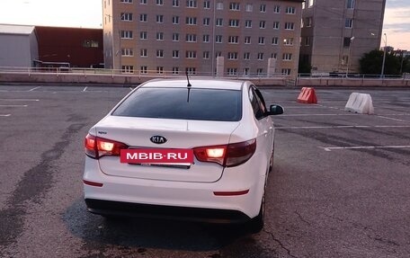 KIA Rio III рестайлинг, 2014 год, 600 000 рублей, 5 фотография