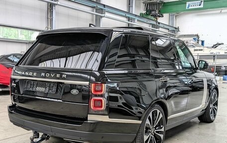 Land Rover Range Rover IV рестайлинг, 2022 год, 10 000 000 рублей, 3 фотография