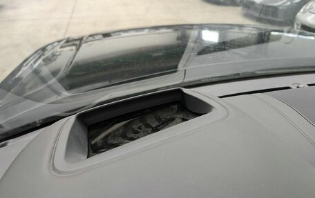 Land Rover Range Rover IV рестайлинг, 2022 год, 10 000 000 рублей, 6 фотография