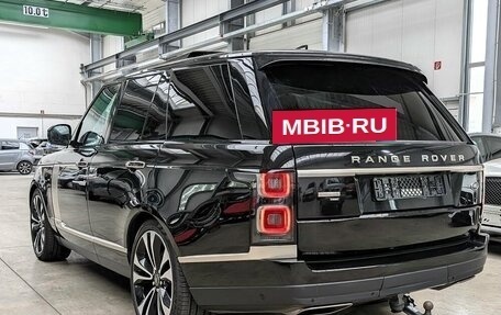 Land Rover Range Rover IV рестайлинг, 2022 год, 10 000 000 рублей, 2 фотография