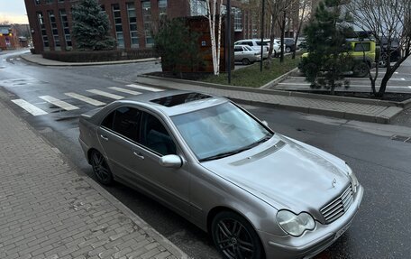 Mercedes-Benz C-Класс, 2004 год, 450 000 рублей, 8 фотография