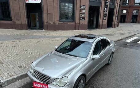 Mercedes-Benz C-Класс, 2004 год, 450 000 рублей, 7 фотография