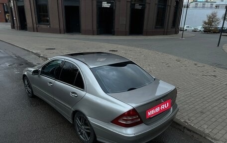 Mercedes-Benz C-Класс, 2004 год, 450 000 рублей, 10 фотография