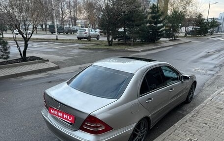 Mercedes-Benz C-Класс, 2004 год, 450 000 рублей, 9 фотография