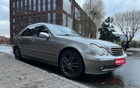 Mercedes-Benz C-Класс, 2004 год, 450 000 рублей, 18 фотография