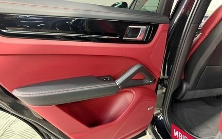 Porsche Cayenne III, 2021 год, 8 300 000 рублей, 23 фотография