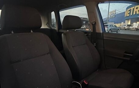 Volkswagen Polo IV рестайлинг, 2003 год, 450 000 рублей, 13 фотография