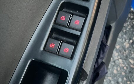 Volkswagen Polo IV рестайлинг, 2003 год, 450 000 рублей, 11 фотография