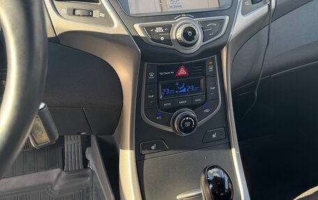 Hyundai Elantra V, 2015 год, 1 650 000 рублей, 5 фотография