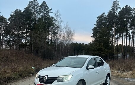 Renault Logan II, 2018 год, 630 000 рублей, 1 фотография