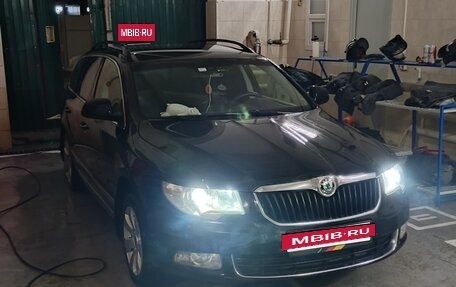 Skoda Superb III рестайлинг, 2013 год, 900 000 рублей, 9 фотография