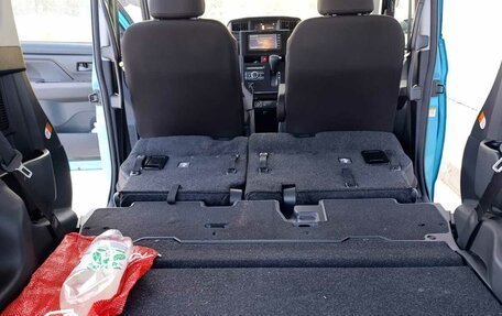 Toyota Roomy I, 2020 год, 1 350 000 рублей, 7 фотография