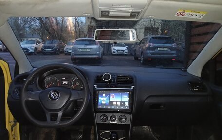 Volkswagen Polo VI (EU Market), 2018 год, 620 000 рублей, 9 фотография