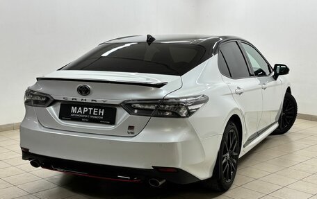 Toyota Camry, 2021 год, 3 880 000 рублей, 4 фотография