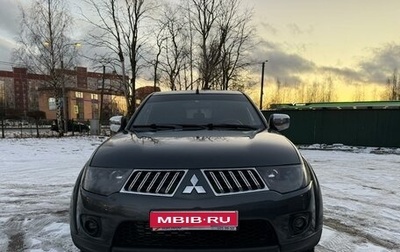 Mitsubishi L200 IV рестайлинг, 2014 год, 2 200 000 рублей, 1 фотография