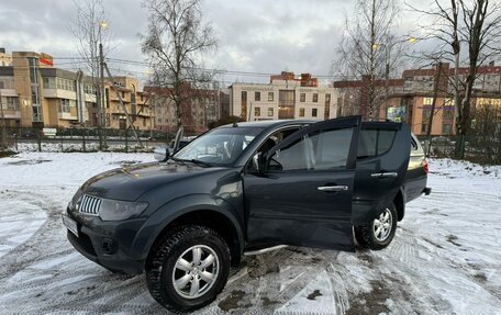 Mitsubishi L200 IV рестайлинг, 2014 год, 2 200 000 рублей, 13 фотография