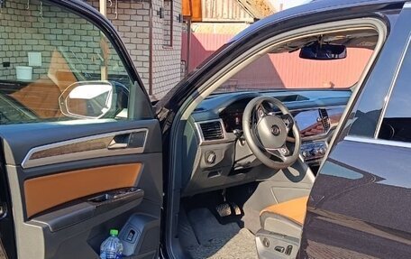 Volkswagen Teramont I, 2018 год, 3 950 000 рублей, 9 фотография