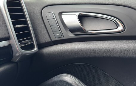 Porsche Cayenne III, 2012 год, 2 999 999 рублей, 24 фотография