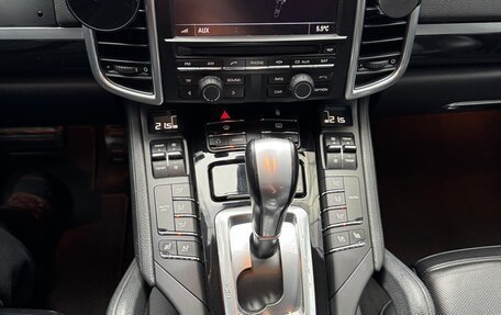 Porsche Cayenne III, 2012 год, 2 999 999 рублей, 18 фотография